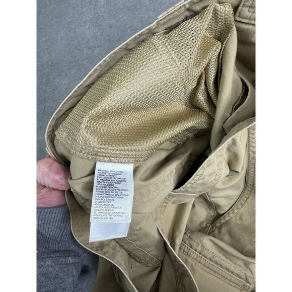 The North Face Cargo Shorts Men's Size 36 Beige Outdoor - Picture 6 of 11